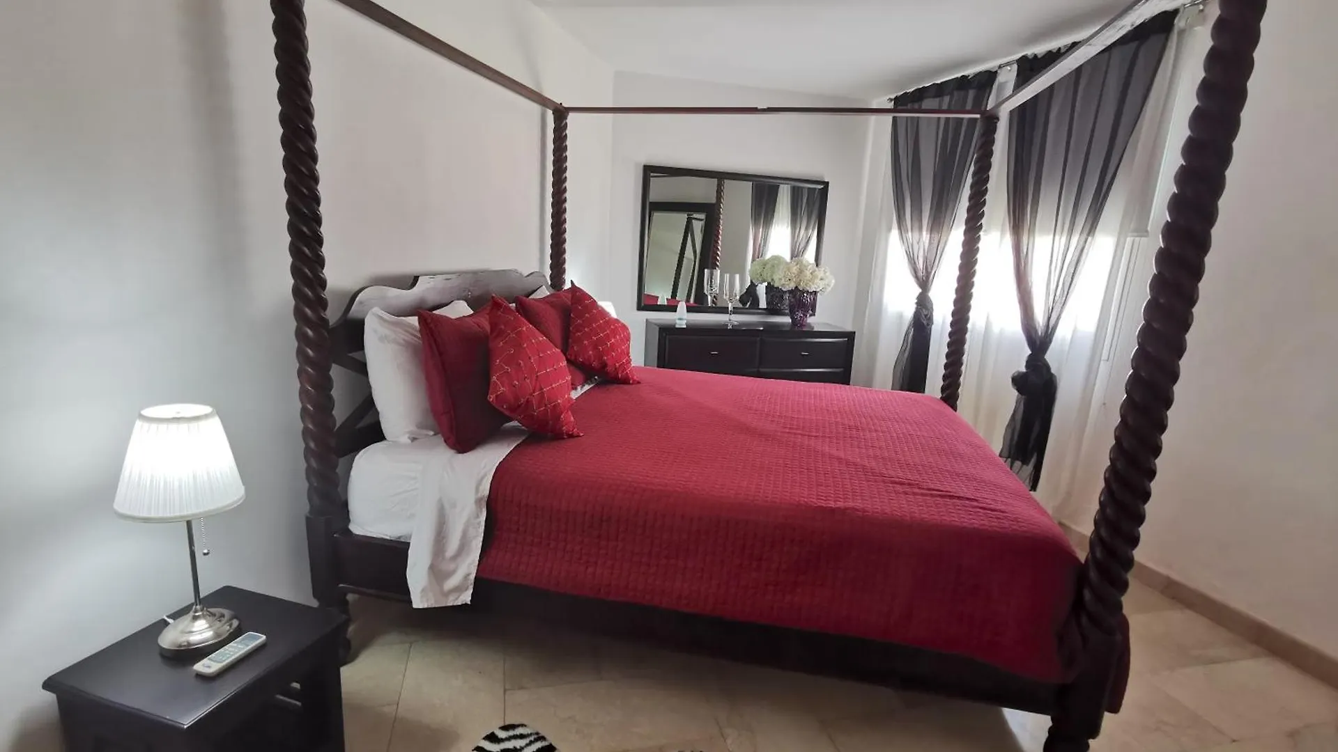 Hotel Deluxe Villas Bavaro Beach & Spa - Best Price For Long Term Vacation Rental Punta Cana
