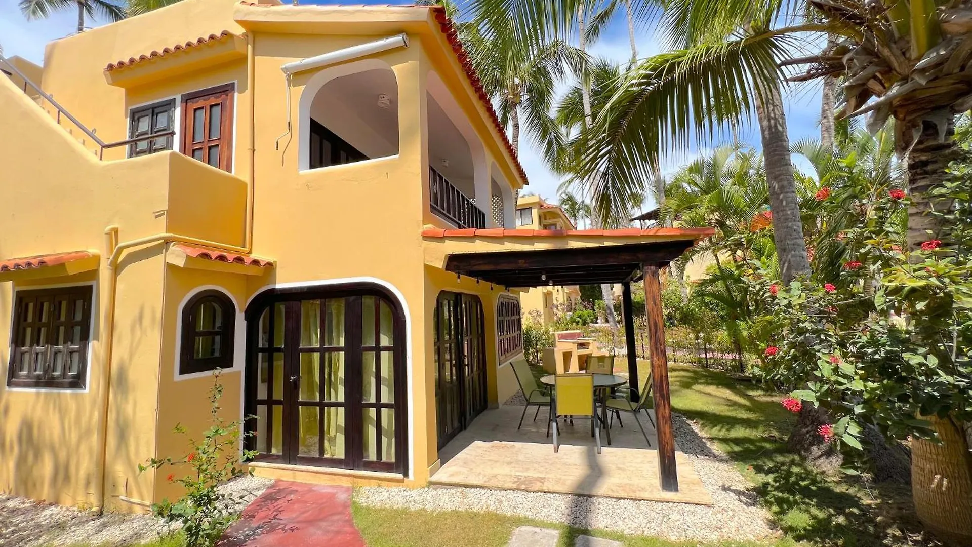 Hotel Deluxe Villas Bavaro Beach & Spa - Best Price For Long Term Vacation Rental Punta Cana