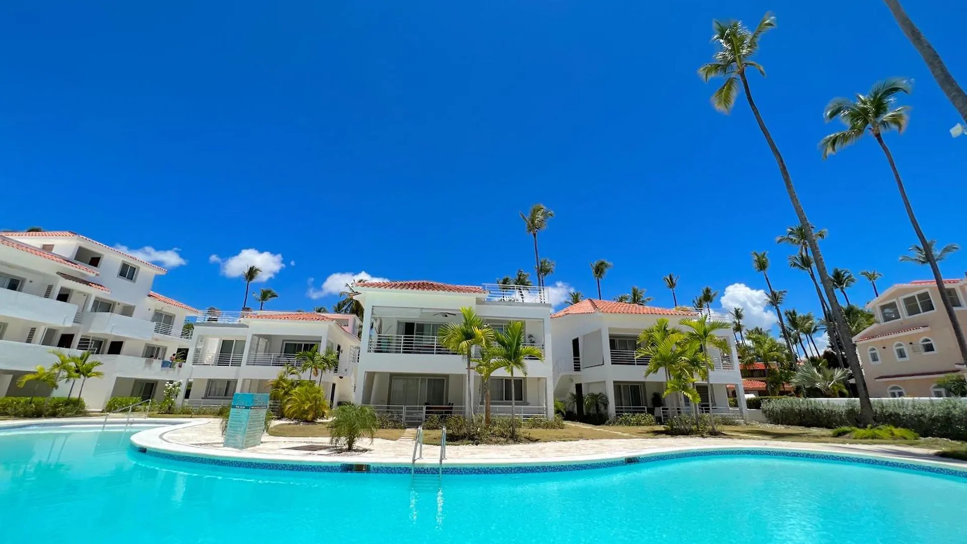 Deluxe Villas Bavaro Beach & Spa - Best Price For Long Term Vacation Rental Punta Cana Hotel